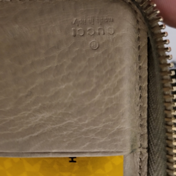 Authentic Gucci Wallet - Picture 3 of 6